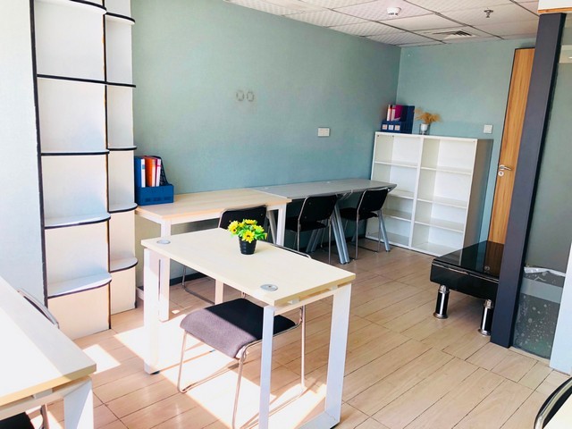 昆明专业化妆美甲培训